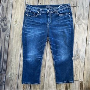 Silver Jeans - Suki Mid Capri Denim